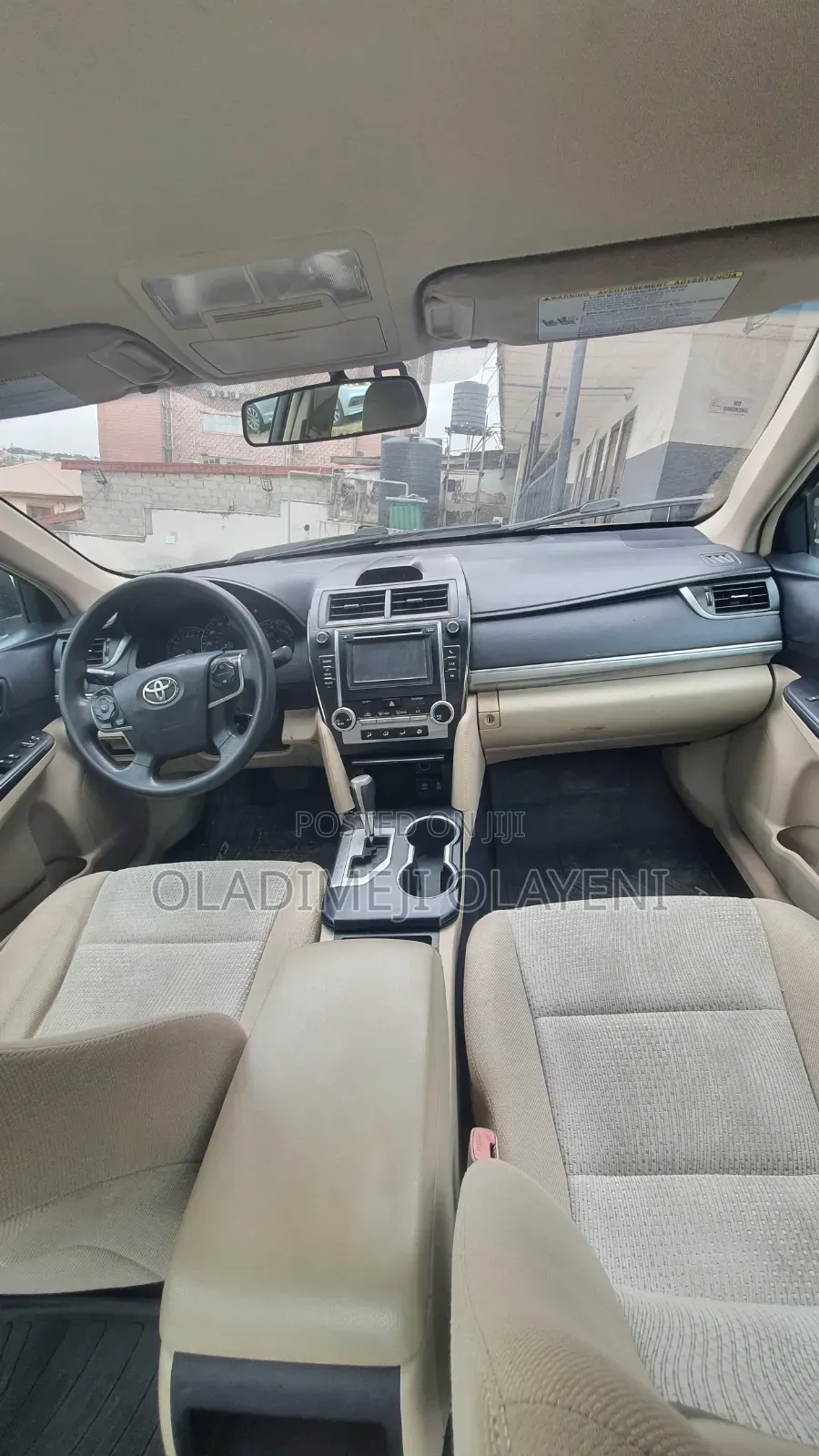 Toyota Camry SE 4dr Sedan (2.5L 4cyl 6A) 2012 Gray