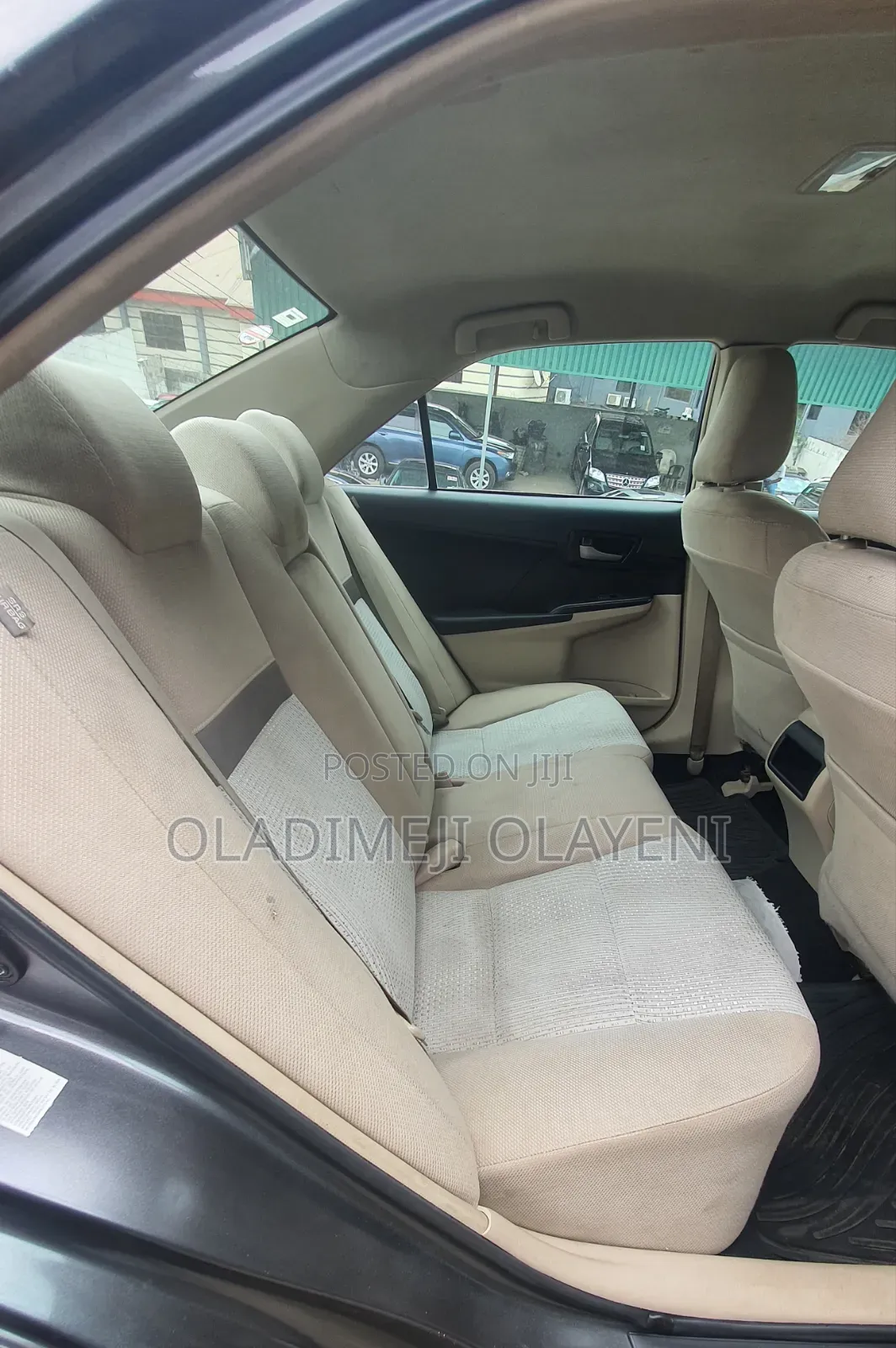 Toyota Camry SE 4dr Sedan (2.5L 4cyl 6A) 2012 Gray