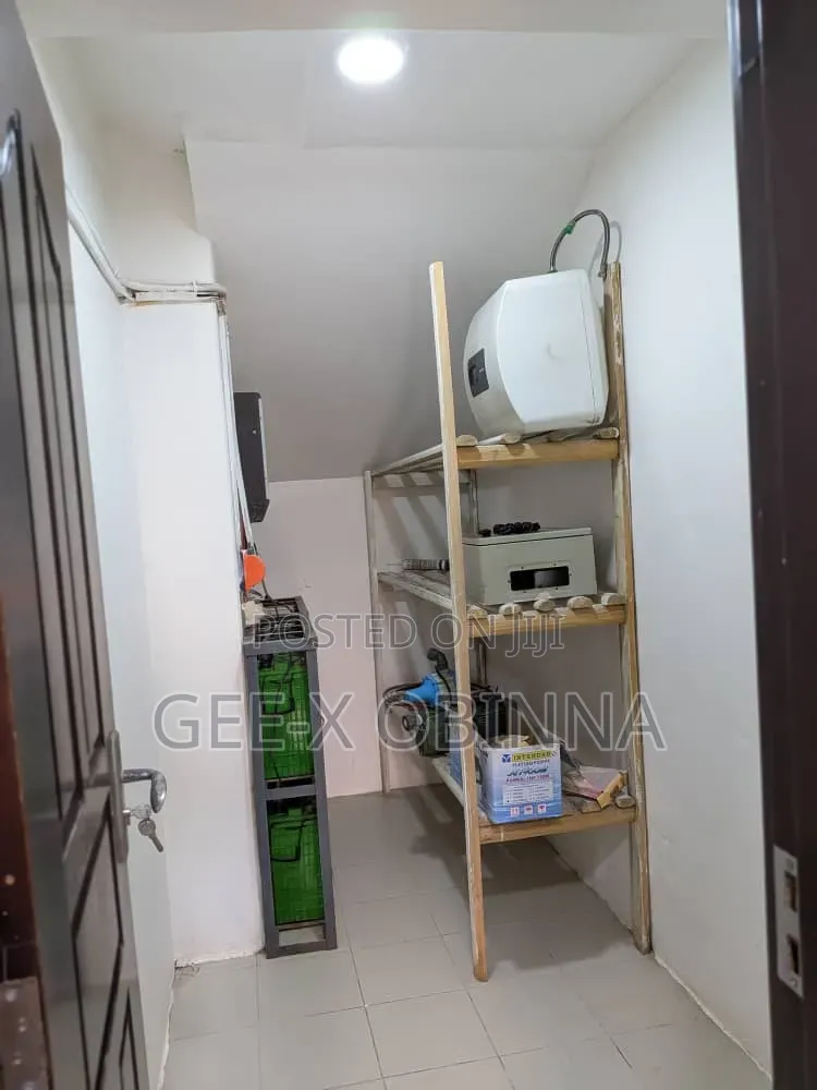 3bdrm Townhouse / Terrace in Wuye for rent