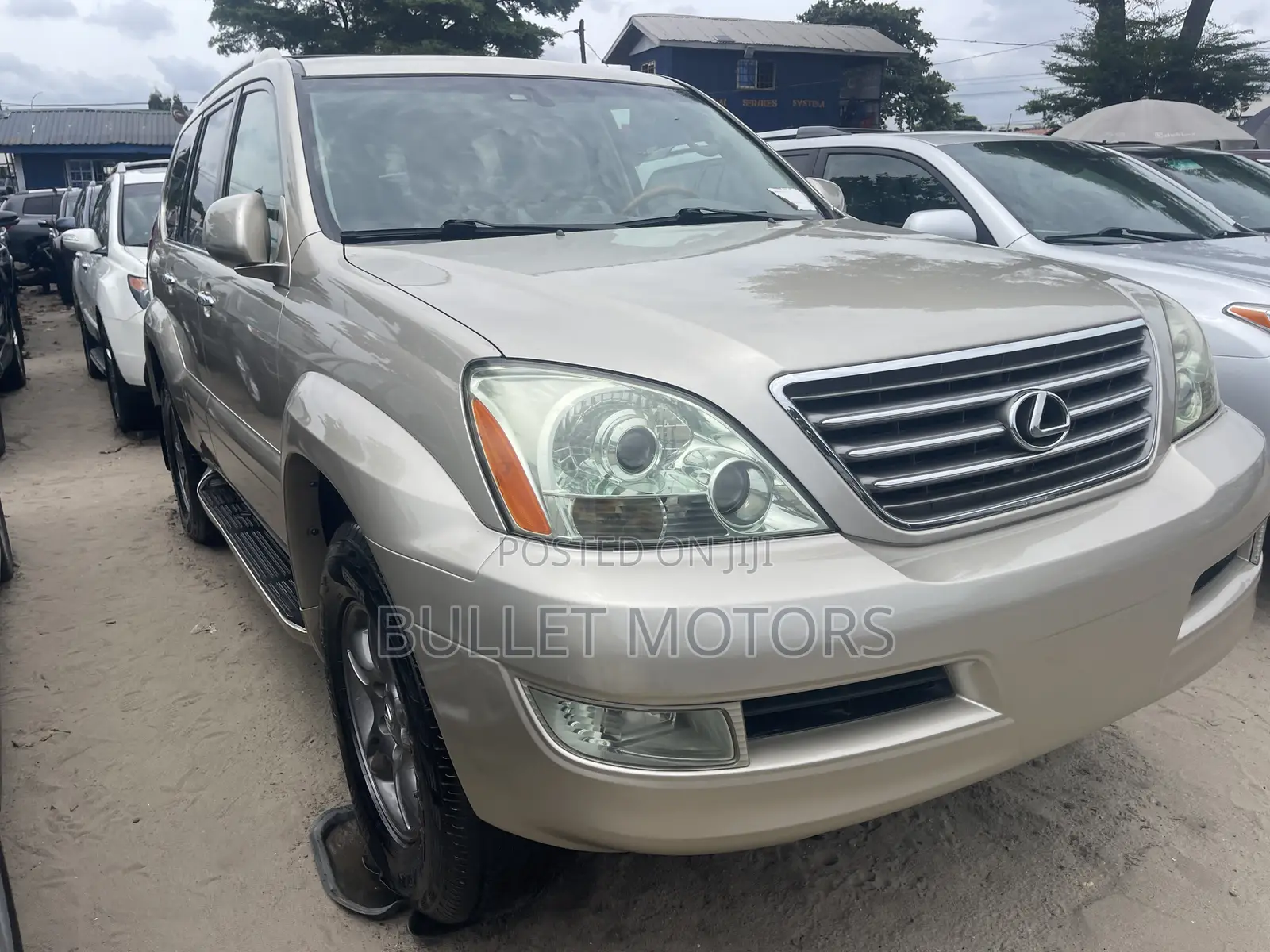Lexus GX 470 Sport Utility 2006 Gold