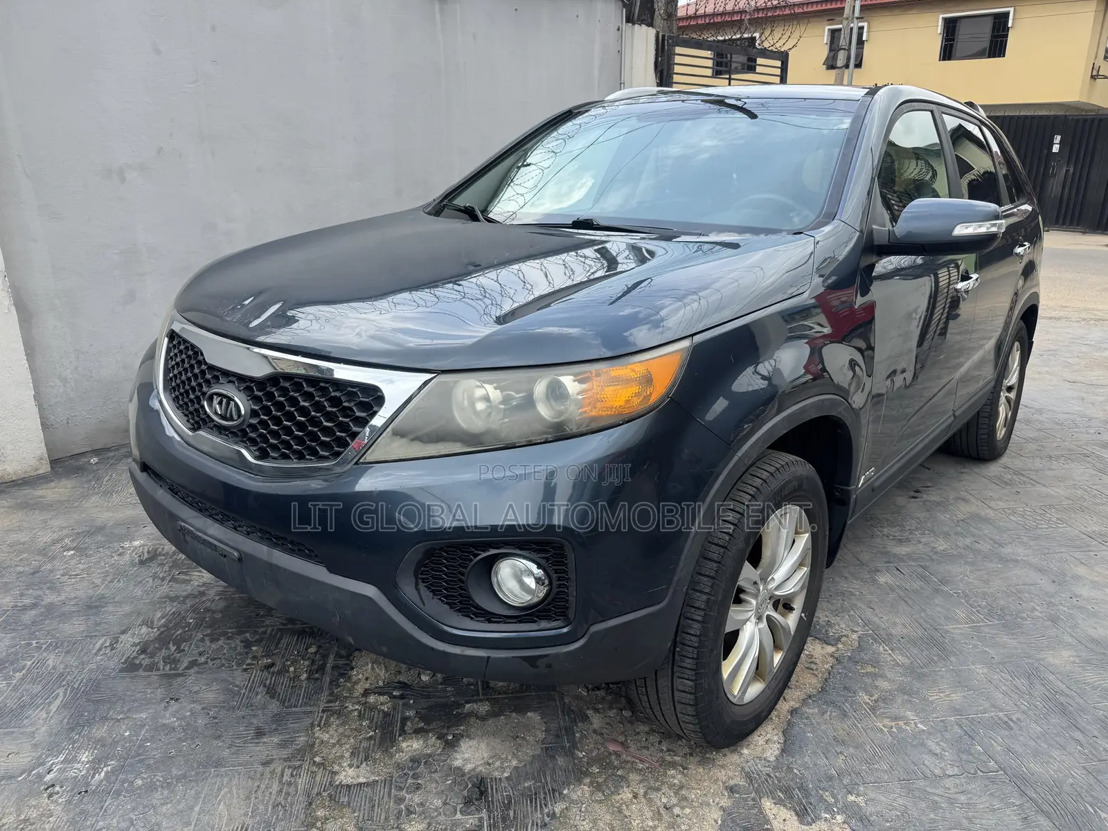 Kia Sorento EX 2011 Black