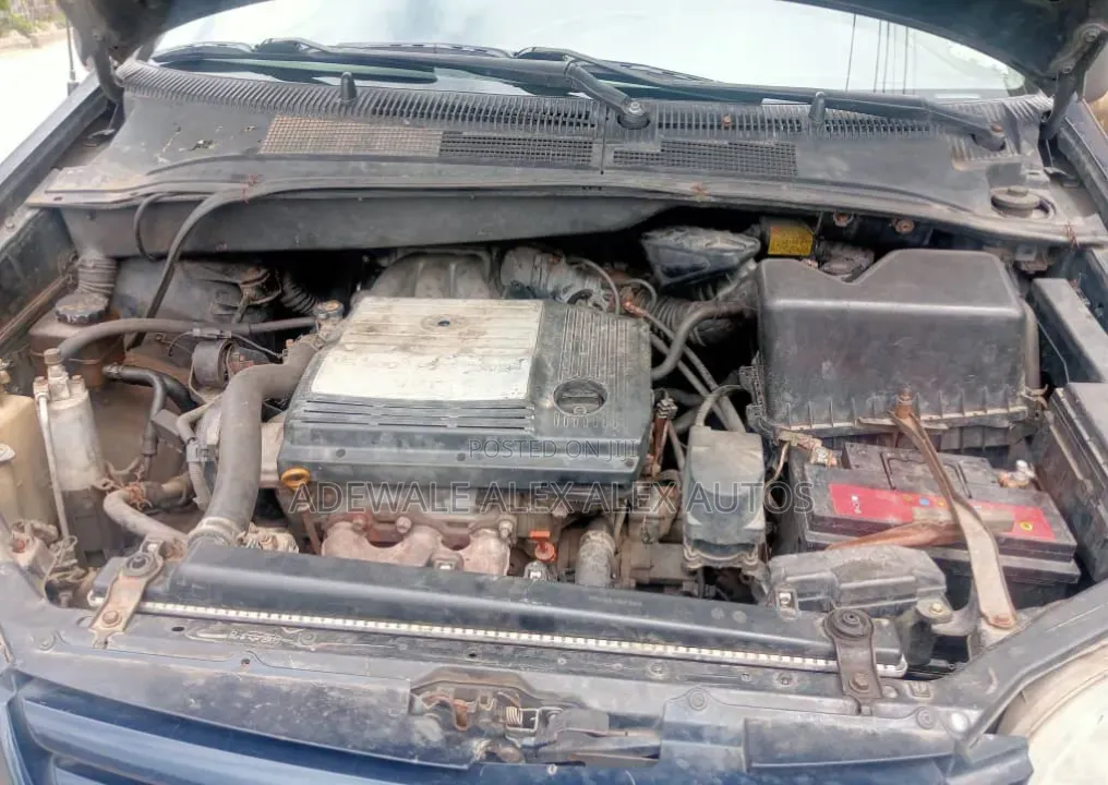 Toyota Sienna 2001 Blue