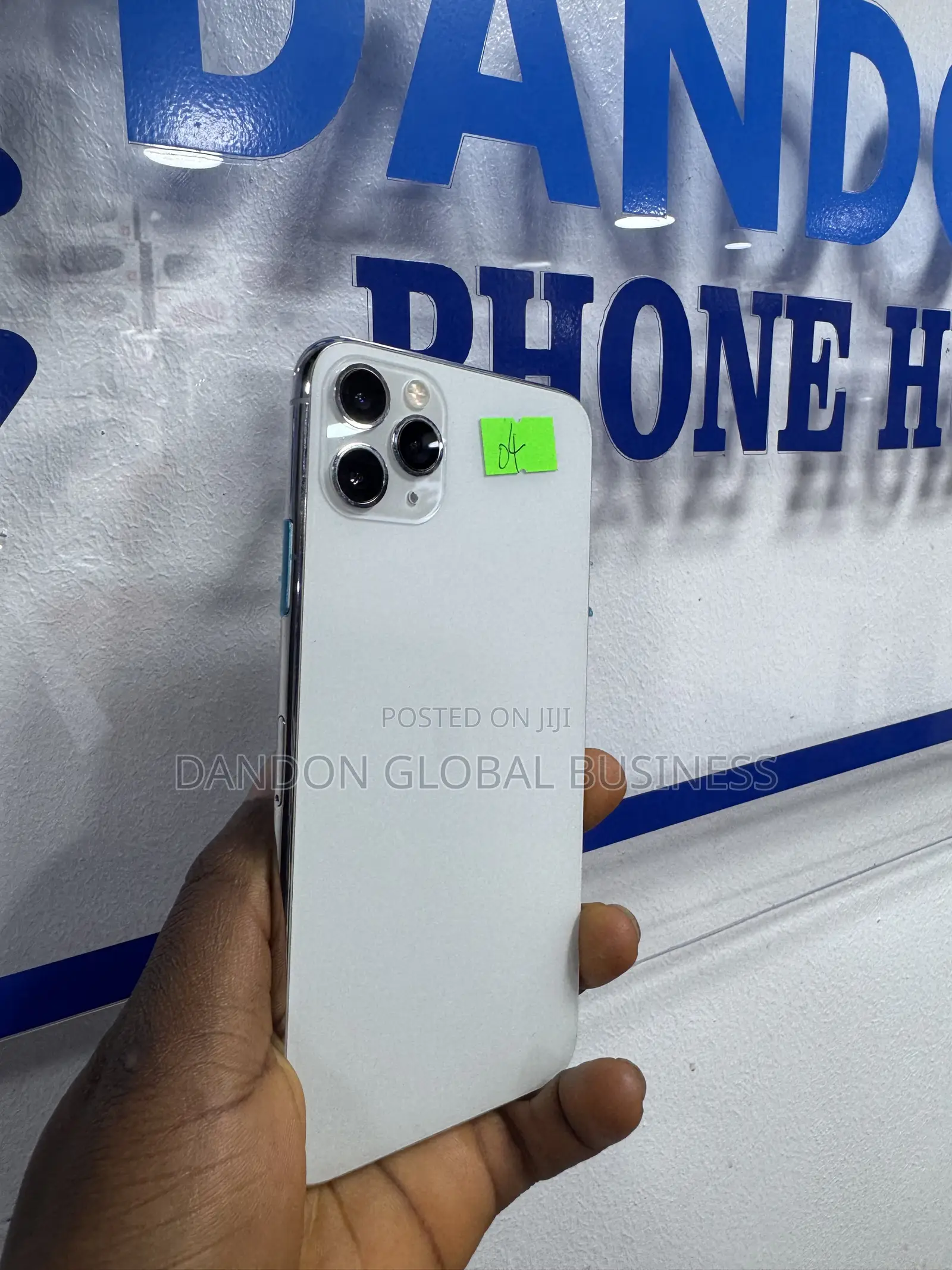 Apple iPhone 11 Pro Max 64 GB White