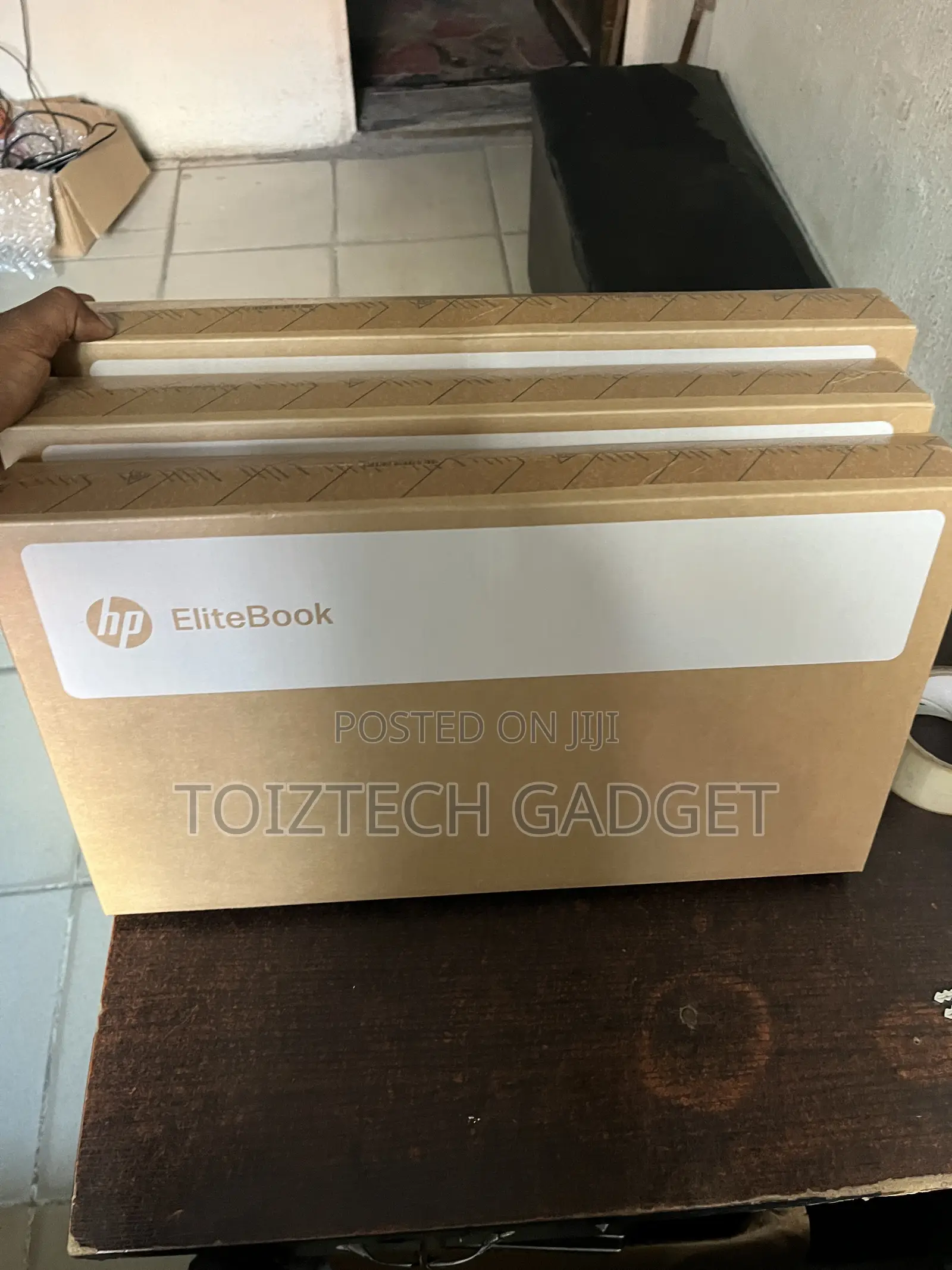 New Laptop HP EliteBook 8 G1i 32GB Intel Core Ultra 7 SSD 512GB