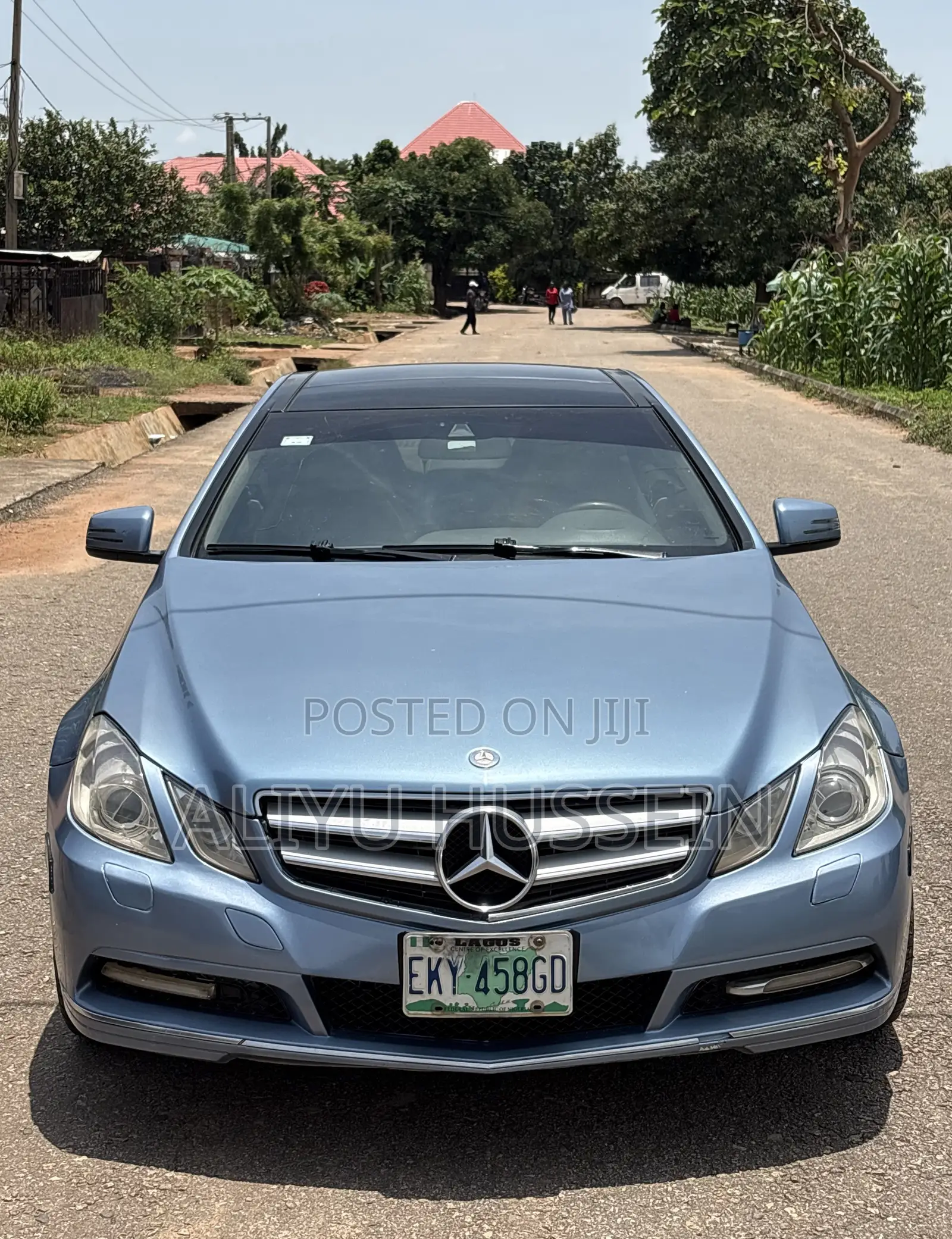 Mercedes-Benz E350 2011 Blue