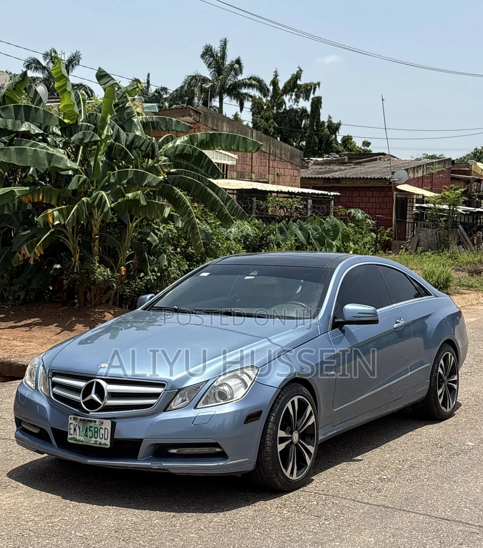 Mercedes-Benz E350 2011 Blue