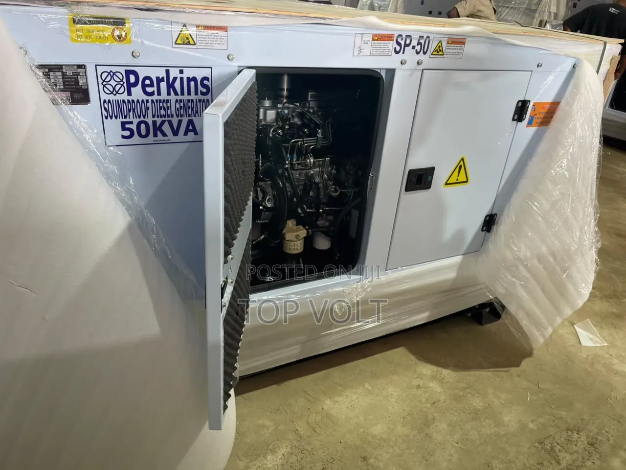 50KVA Diesel Generator With Noise Reduction Canopy