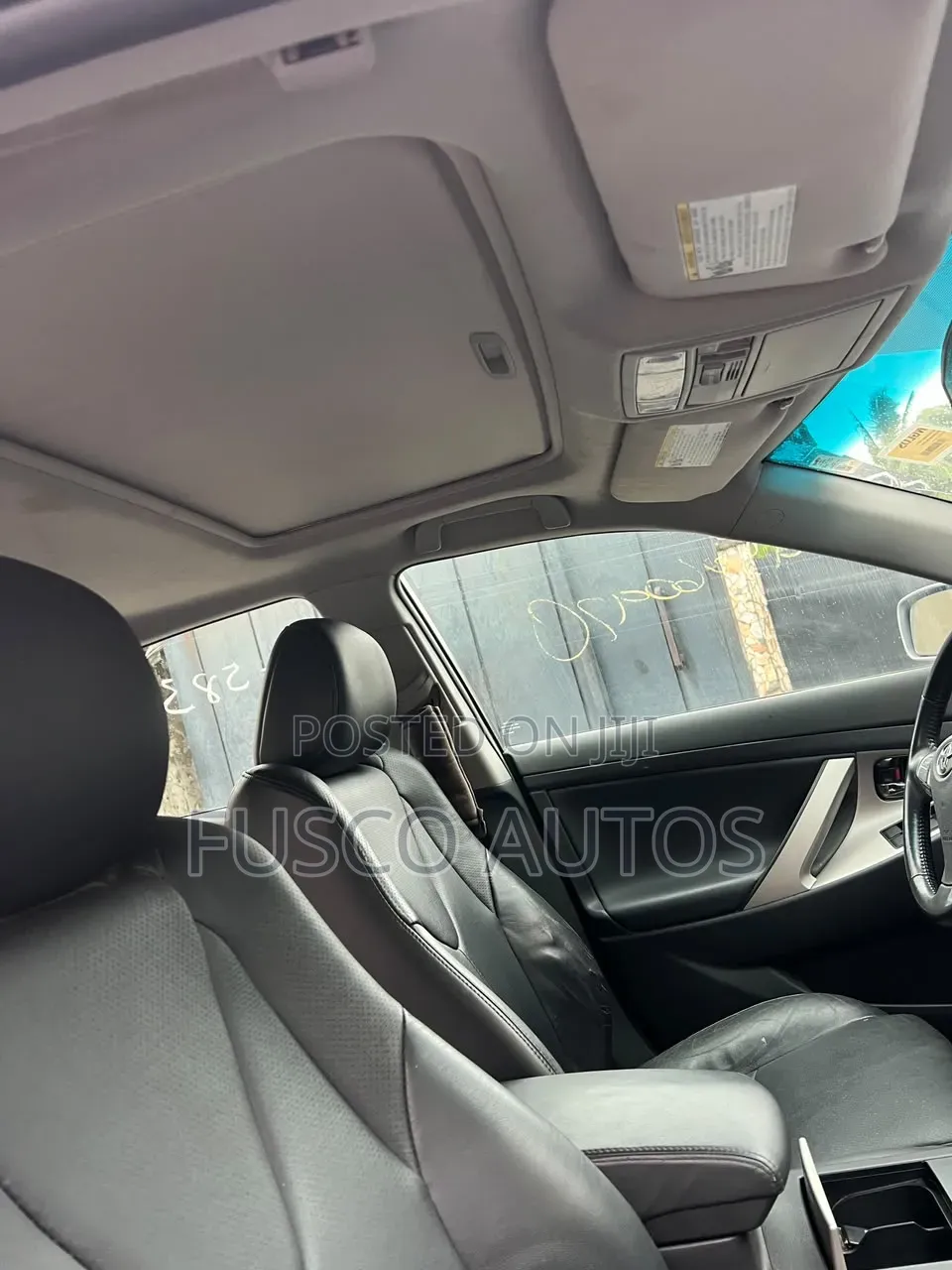 Toyota Camry SE V6 4dr Sedan (3.5L 6cyl 6AM) 2010 Silver