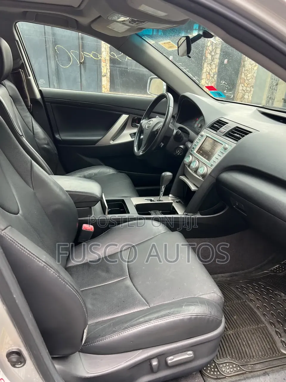 Toyota Camry SE V6 4dr Sedan (3.5L 6cyl 6AM) 2010 Silver