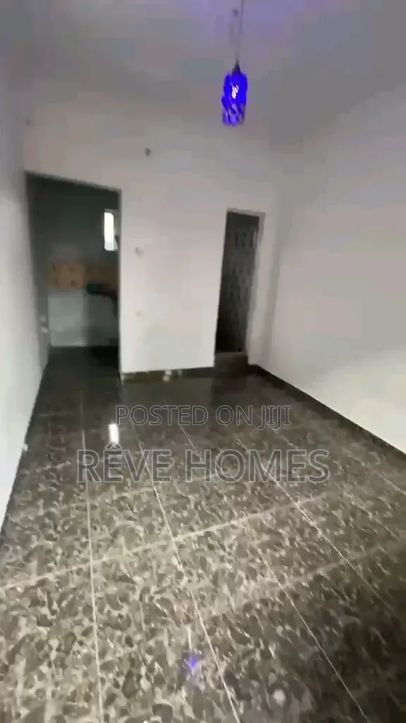 Studio Apartment in Shomolu / Shomolu for rent