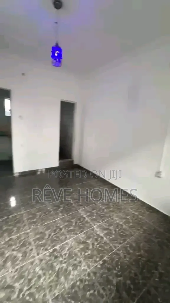 Studio Apartment in Shomolu / Shomolu for rent