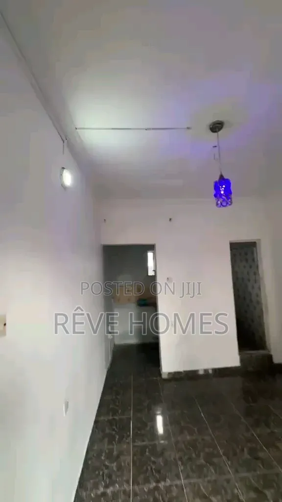Studio Apartment in Shomolu / Shomolu for rent