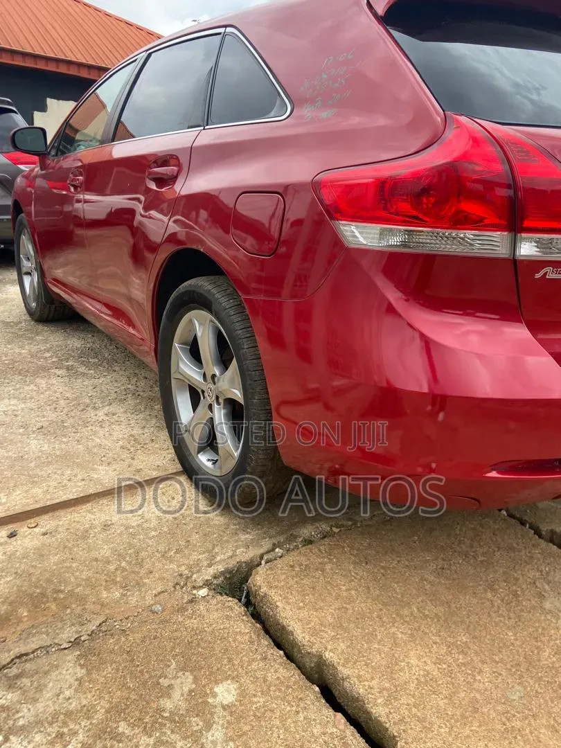 Toyota Venza 2012 Red