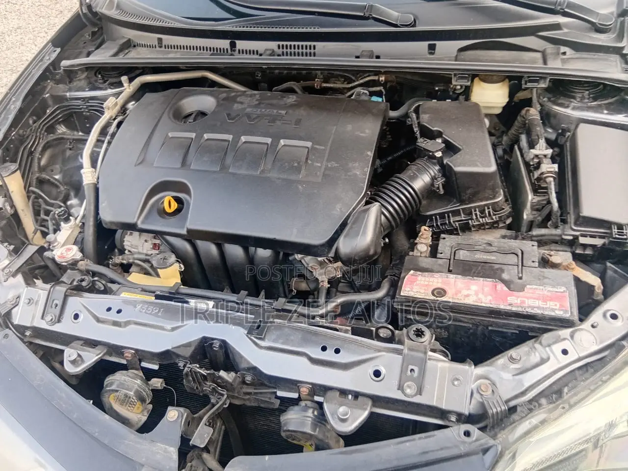 Toyota Corolla LE ECO 4dr Sedan (1.8L 4cyl CVT) 2017 Gray