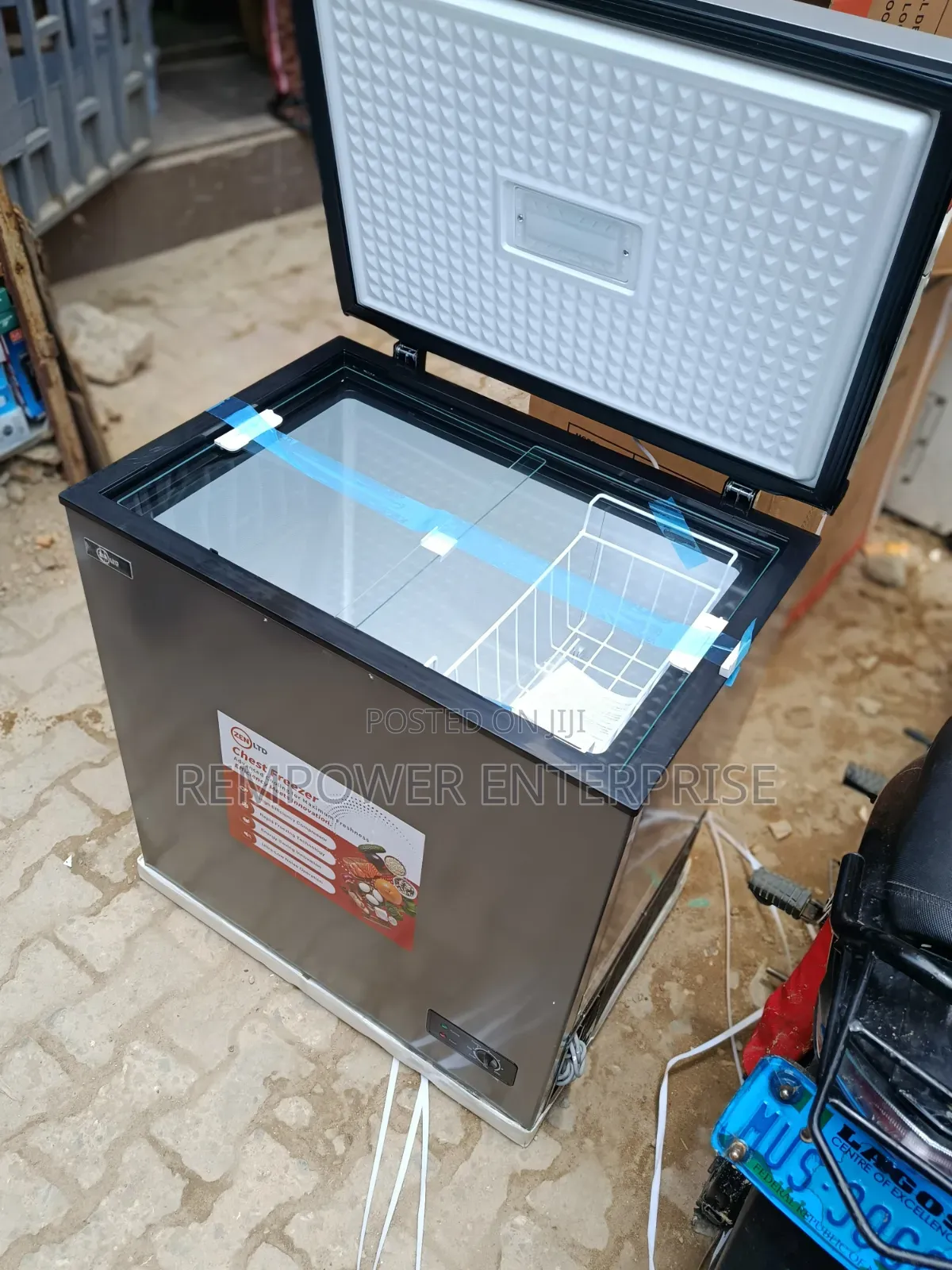 Zen Freezer 150 Litres