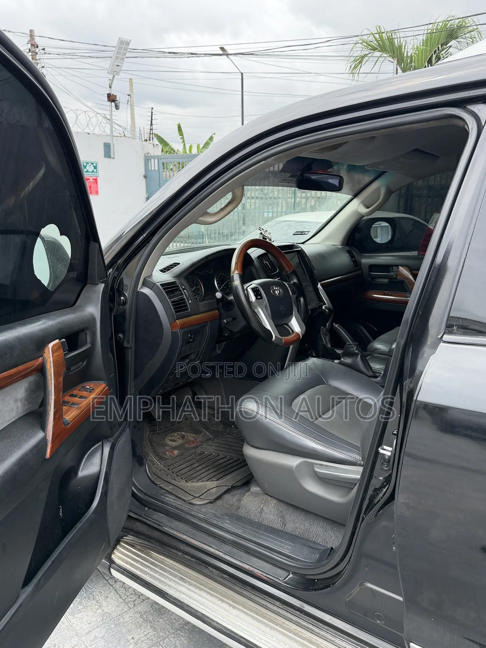 Toyota Land Cruiser 4.5 V8 GXR 2008 Black