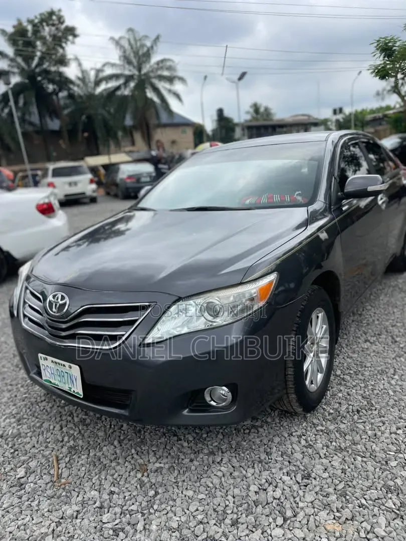 Toyota Camry 2011 Beige