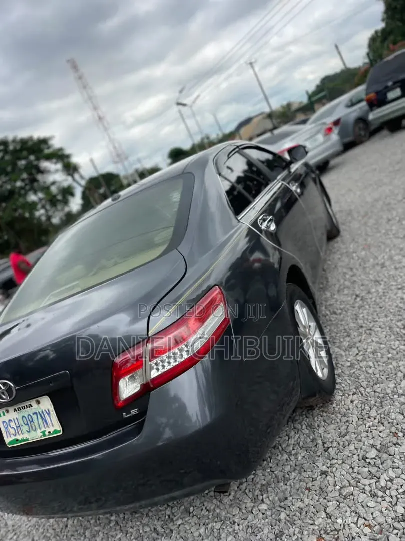 Toyota Camry 2011 Beige