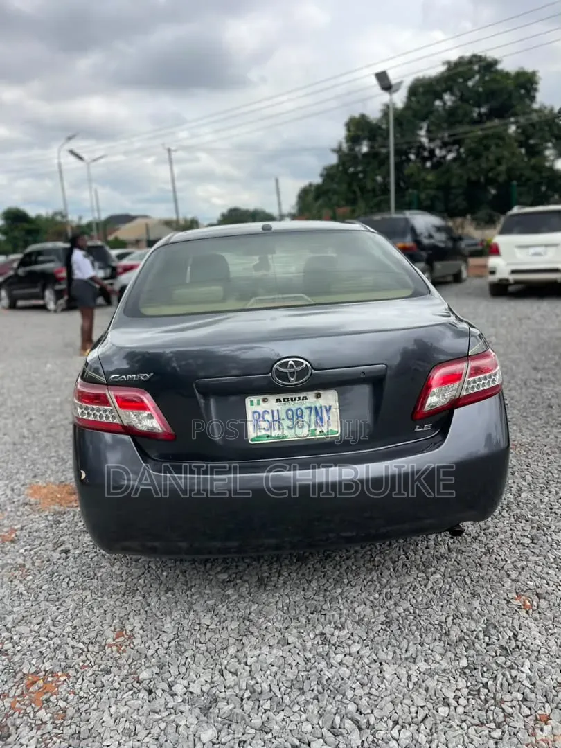 Toyota Camry 2011 Beige