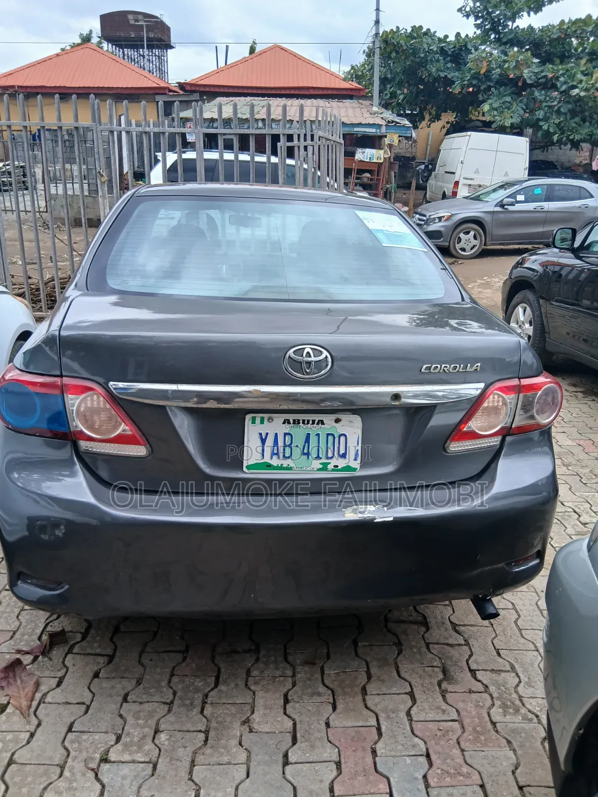 Toyota Corolla 2012 Gray