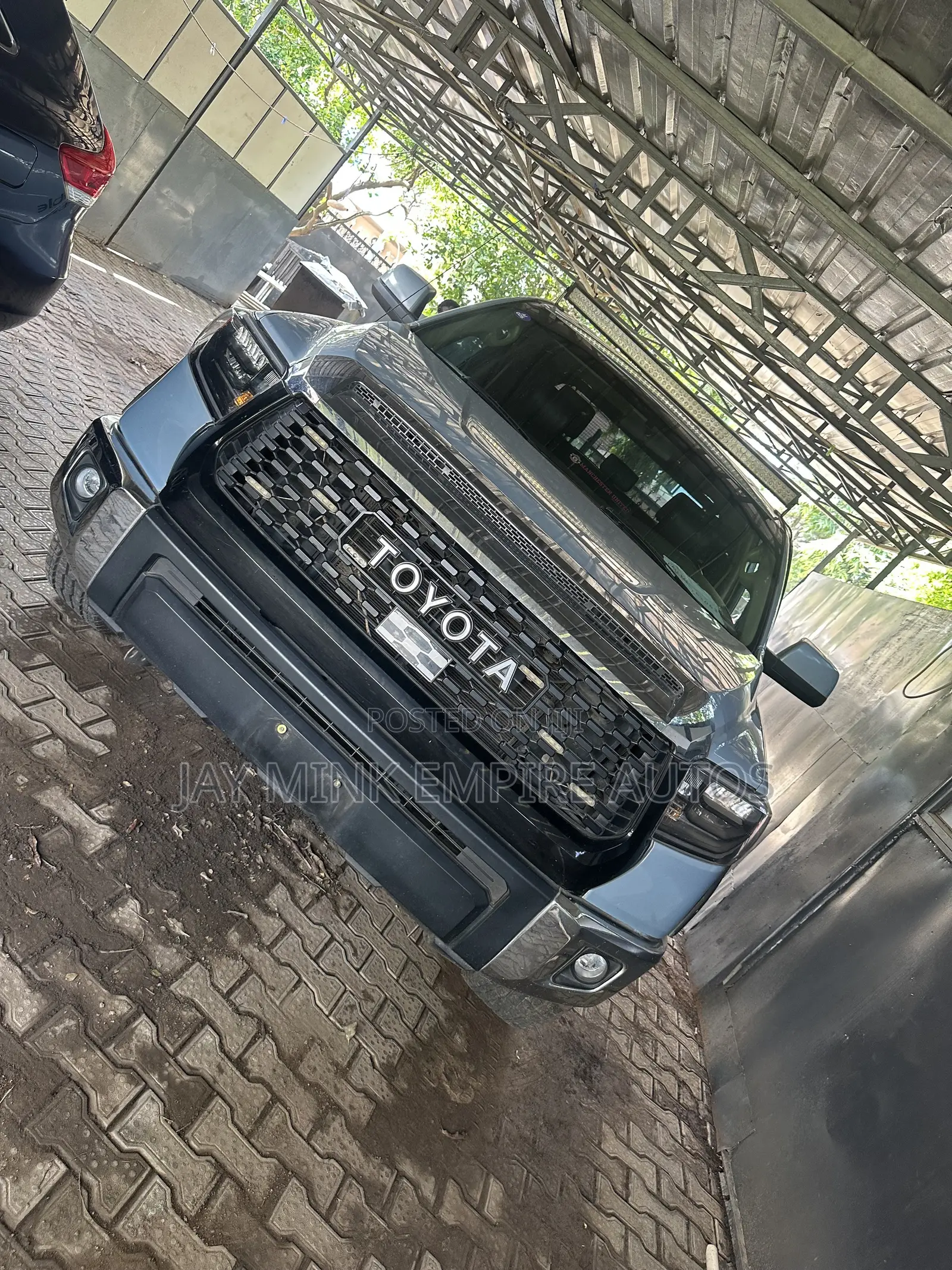 Toyota Tundra 2020 Blue