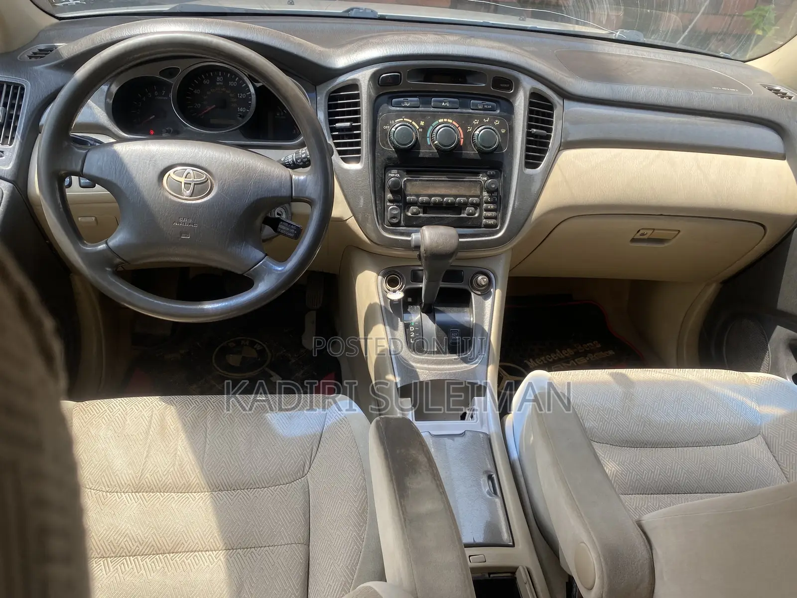 Toyota Highlander 2004 Gold