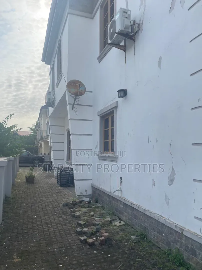 4bdrm Duplex in Lekki Epe Expressway for sale
