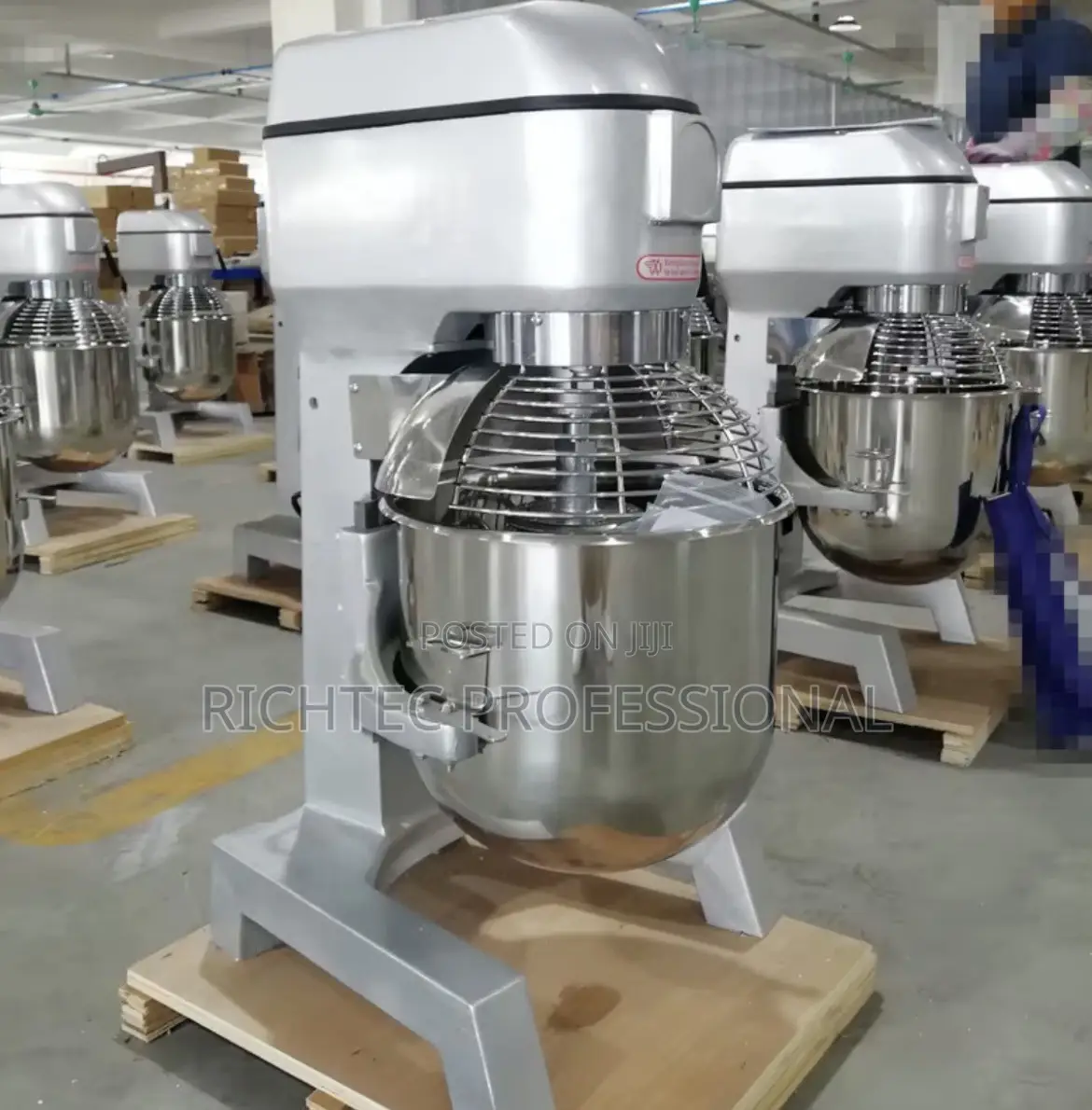 High Quality 30 Litre Commercial Planetary Cake Stand Mixer