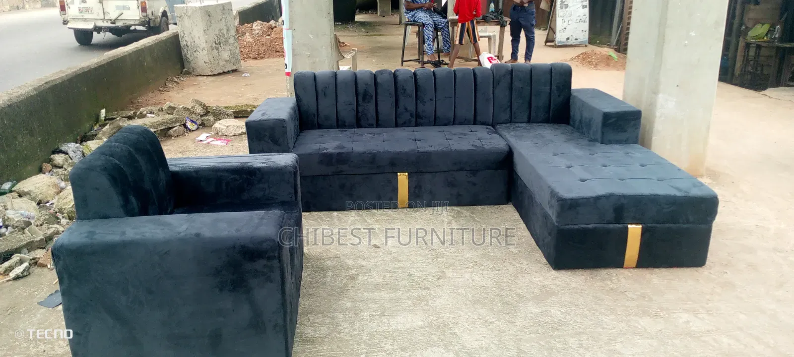 Standard Stripes L Shape Sofa Set With Single