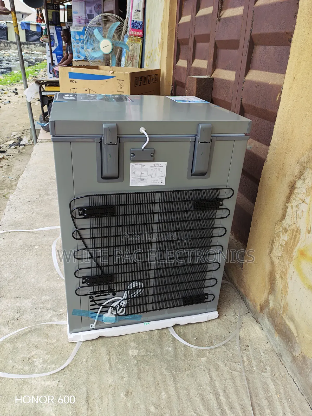 Kenstar Chest Inverter 150 Litres Freezer Fast in Making Ice Block
