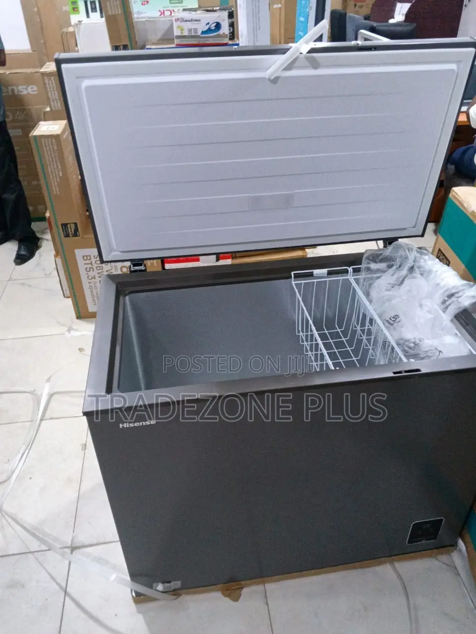 Hisense 249L Spacious Chest Freezer With Inverter