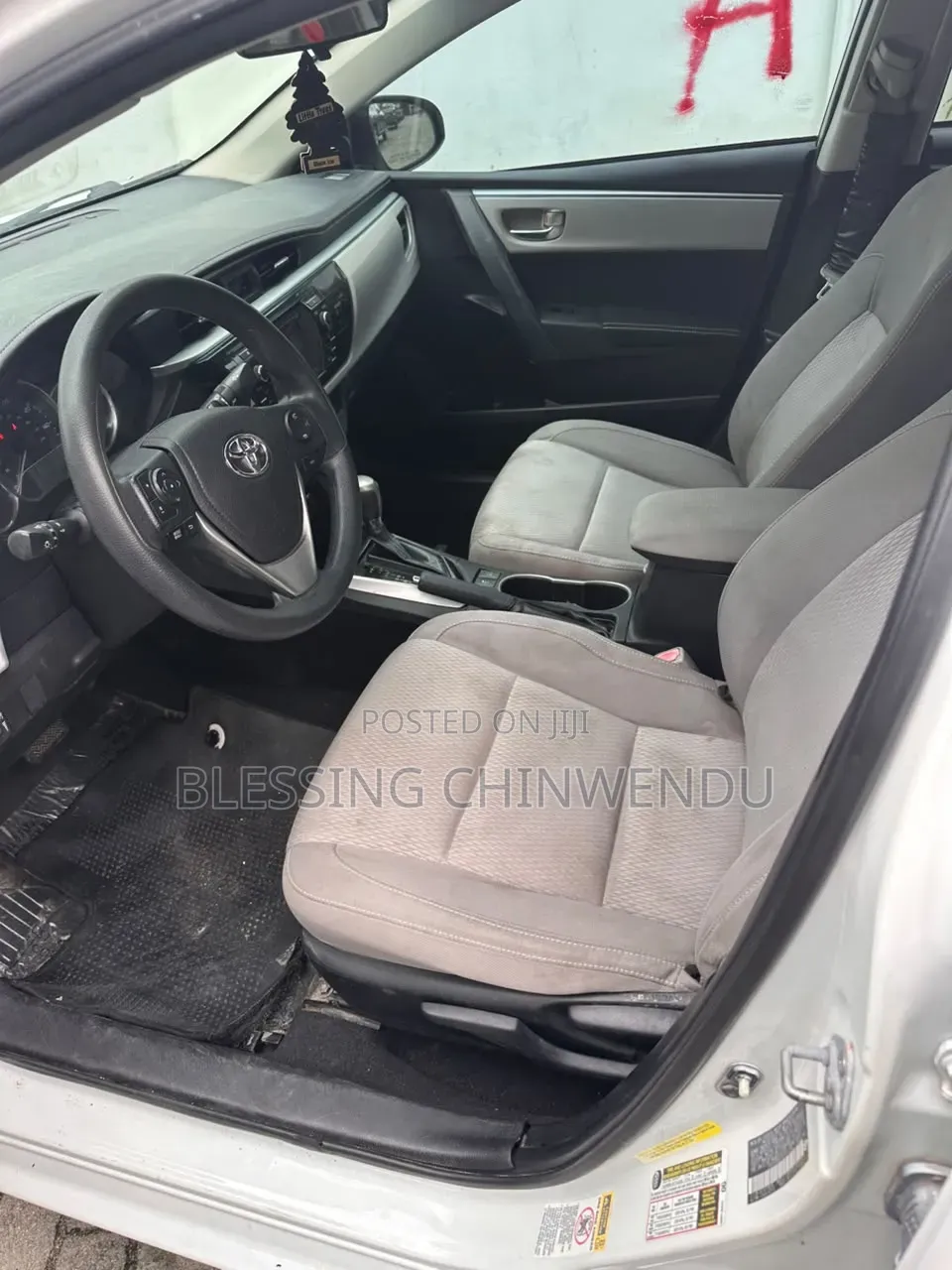 Toyota Corolla S Premium 4dr Sedan (1.8L 4cyl CVT) 2014 White