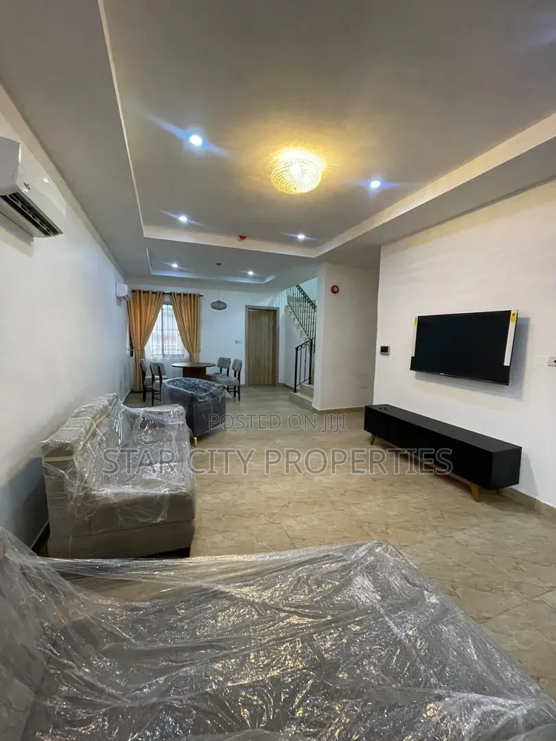 4bdrm Townhouse / Terrace in Ikeja Lagos for rent