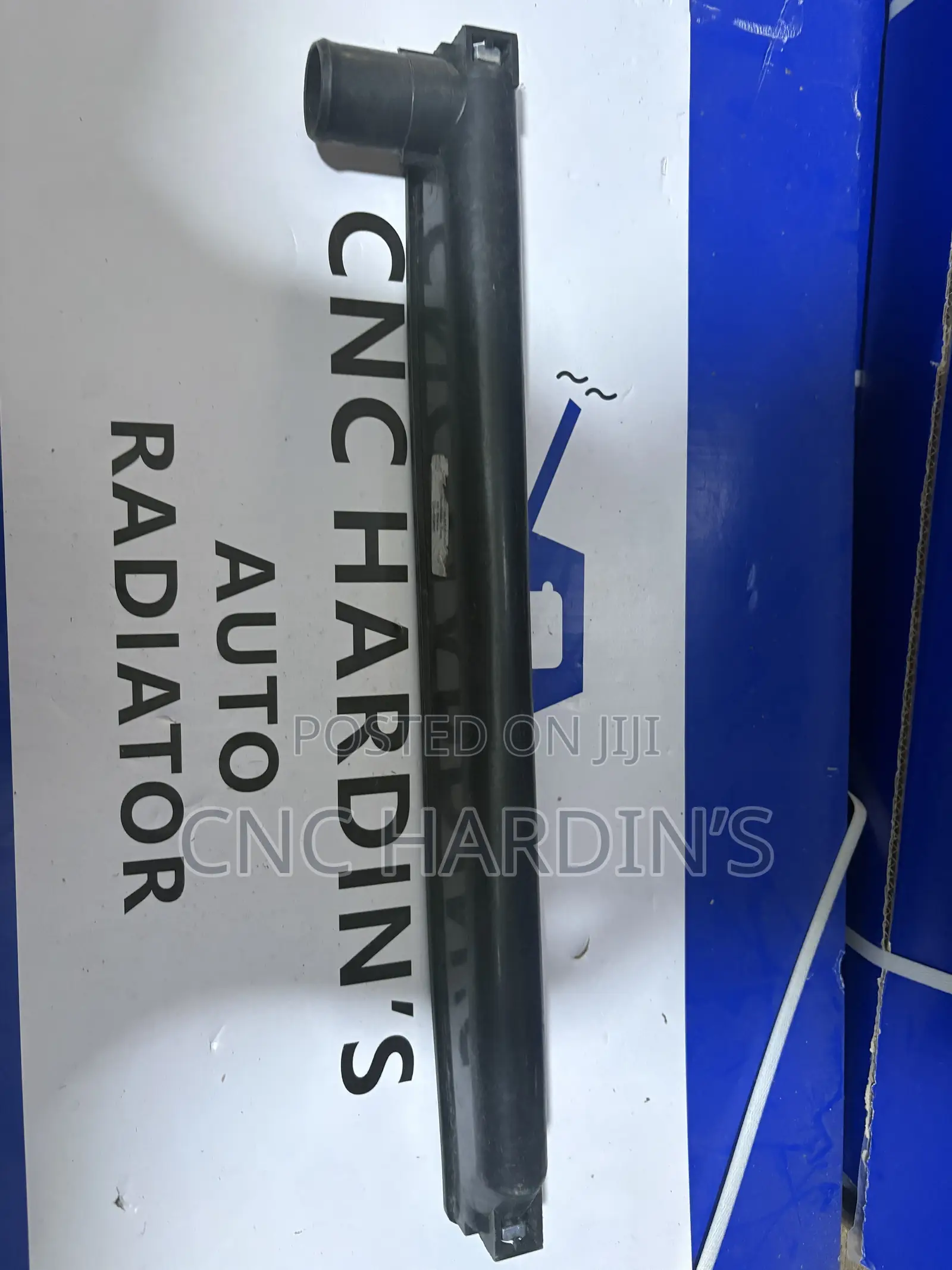 Brand New Radiator Plastic Top Tank for Toyota Sienna 200