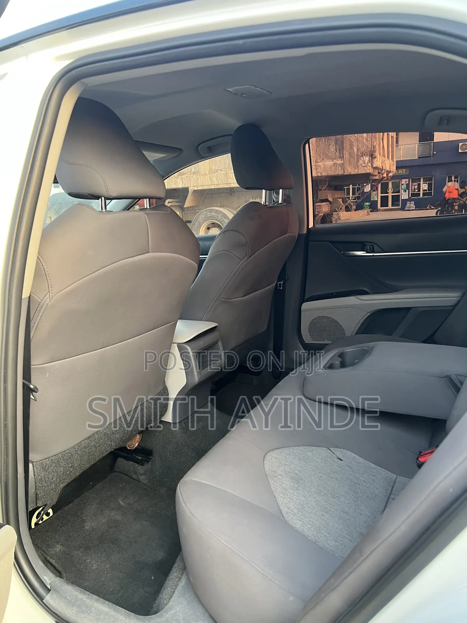 Toyota Camry LE FWD 2020 White