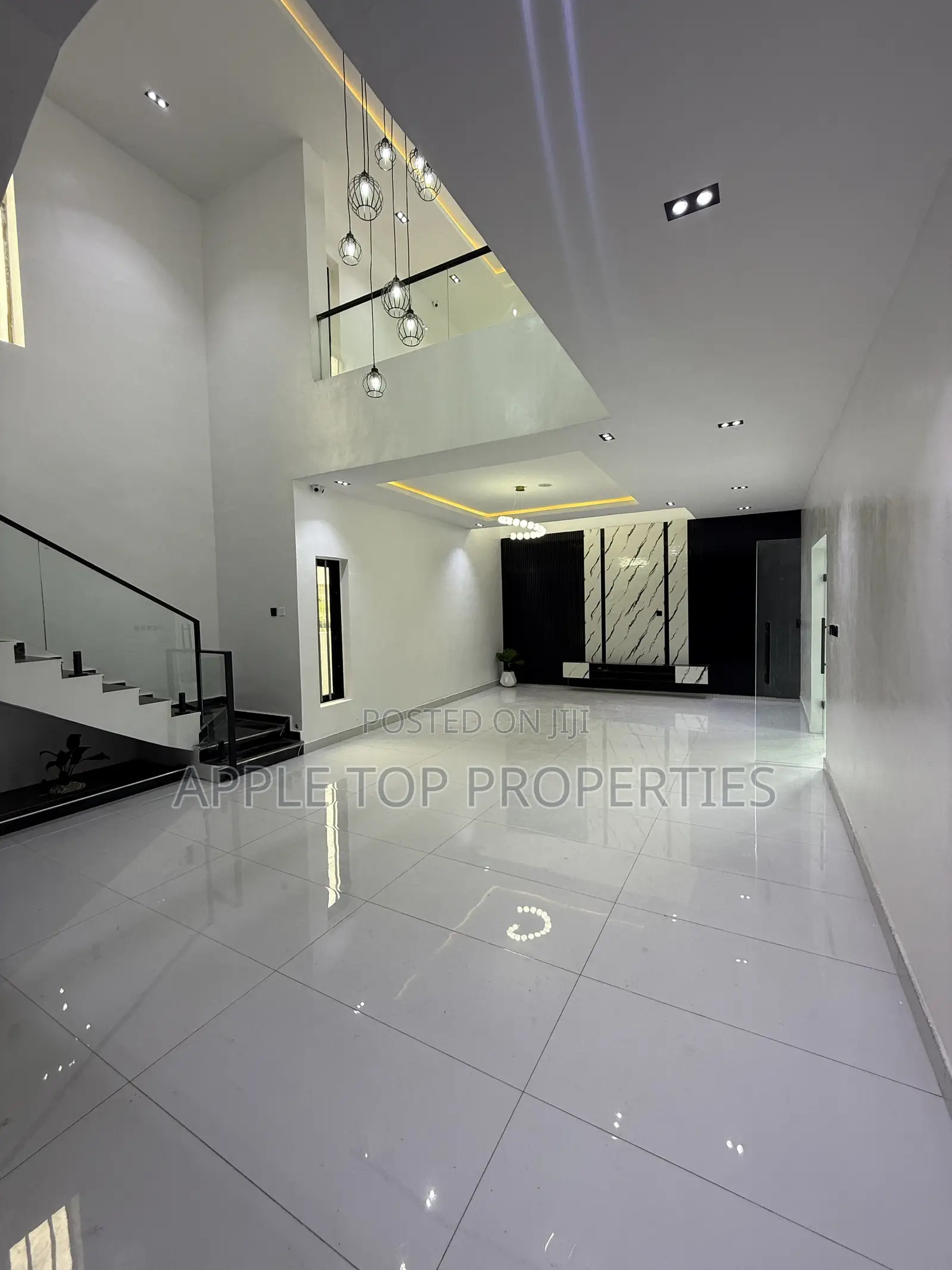 5bdrm Duplex in Centenary City, Enugu for sale