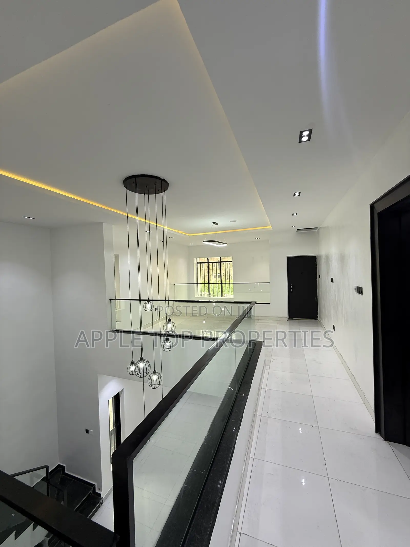 5bdrm Duplex in Centenary City, Enugu for sale