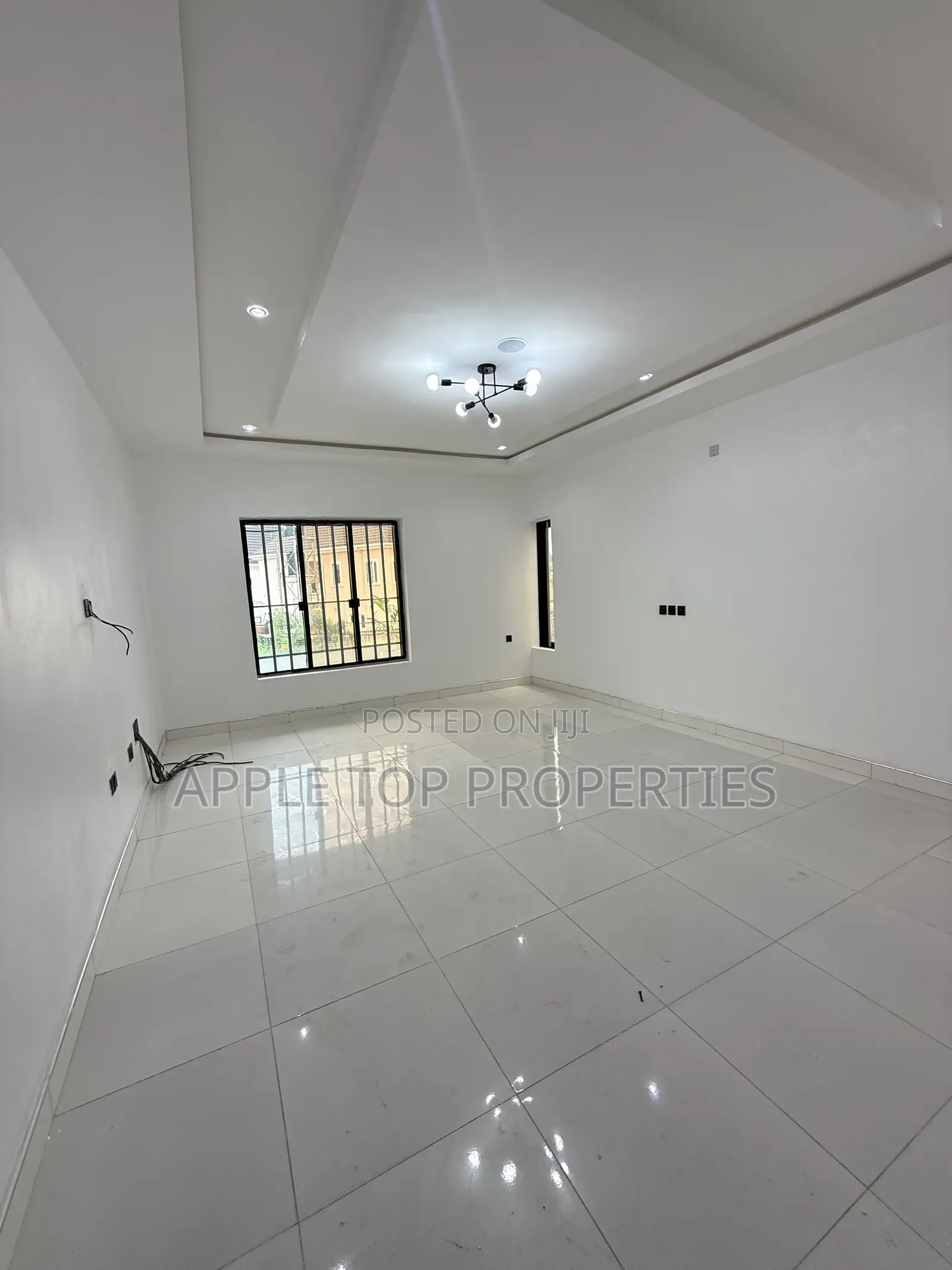 5bdrm Duplex in Centenary City, Enugu for sale