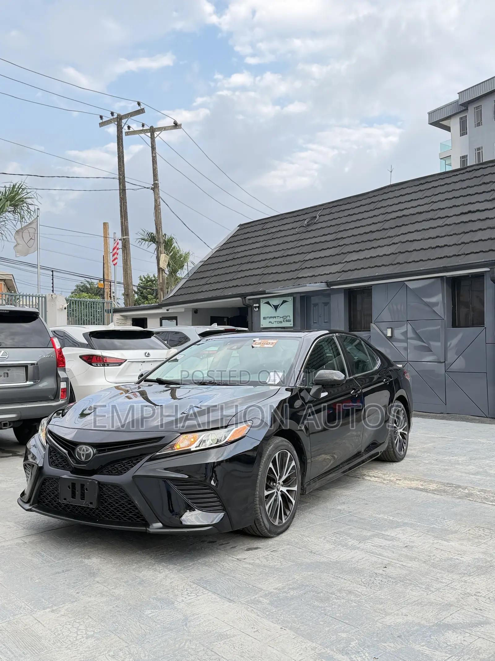 Toyota Camry SE (2.5L 4cyl 8A) 2019 Black