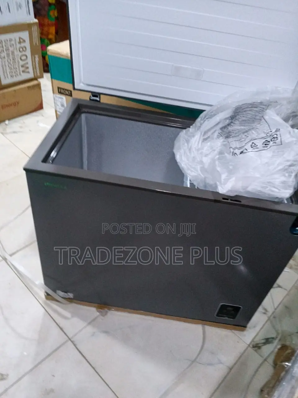 Hisense 249 Litres Chest Freezer for Everyday Use