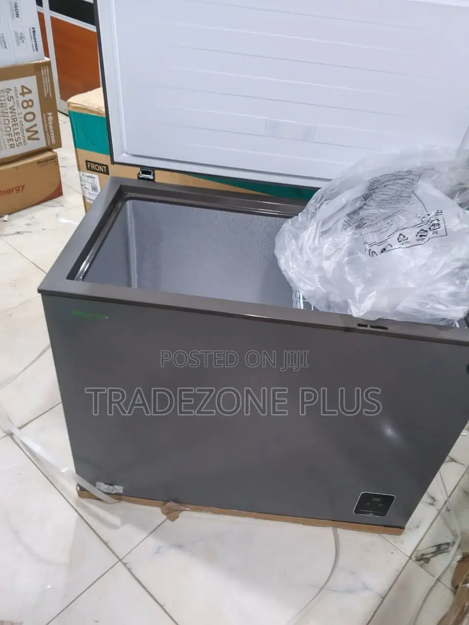 Hisense 249L FC340SHI Large Storage Freezer