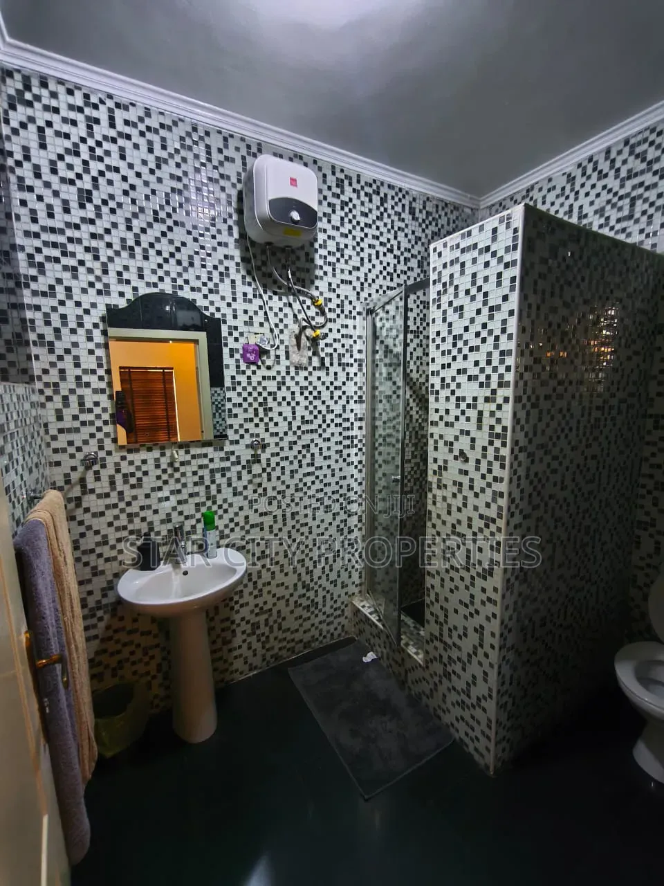 4bdrm Duplex in Adeniyi Jones for rent