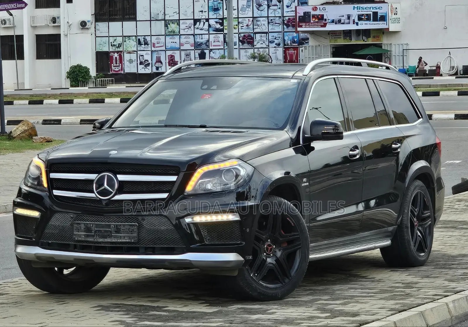 Mercedes-Benz GL-Class GL63 AMG 4dr SUV AWD (5.5L 8cyl Turbo 7A) 2015