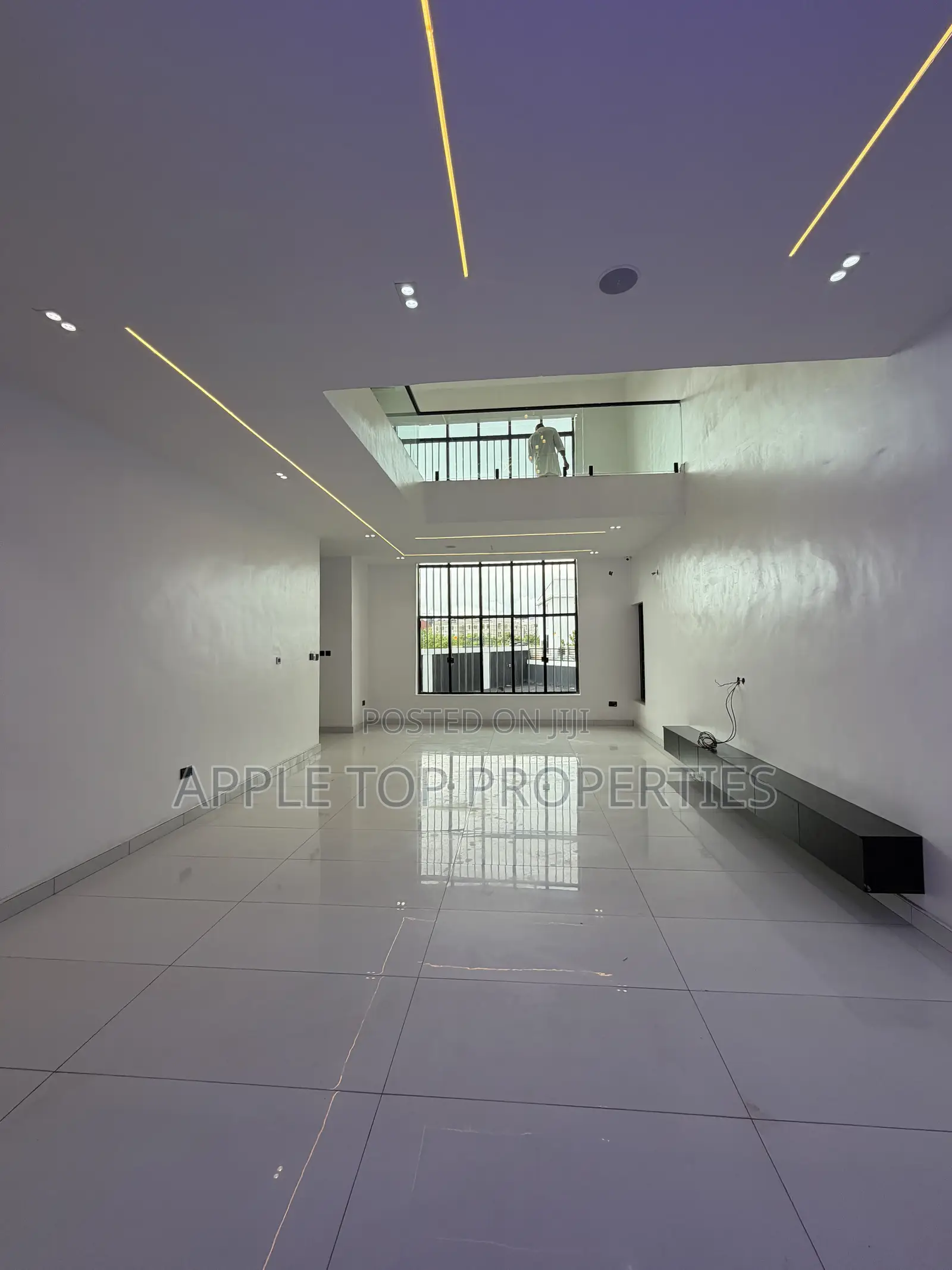 5bdrm Duplex in Centenary City, Enugu for sale