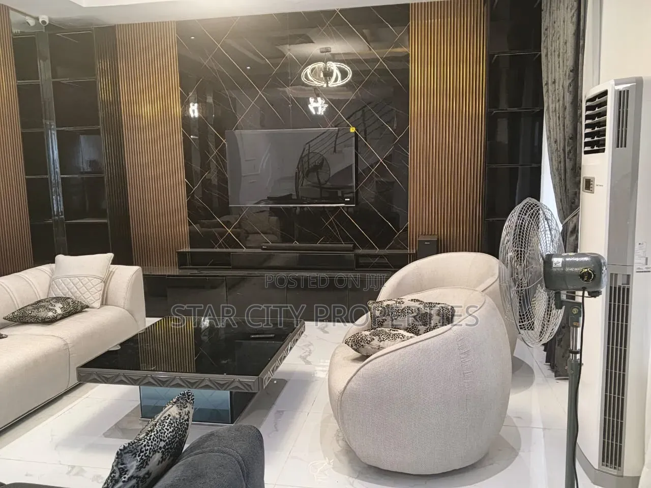 5bdrm Townhouse / Terrace in Ikeja Lagos for rent