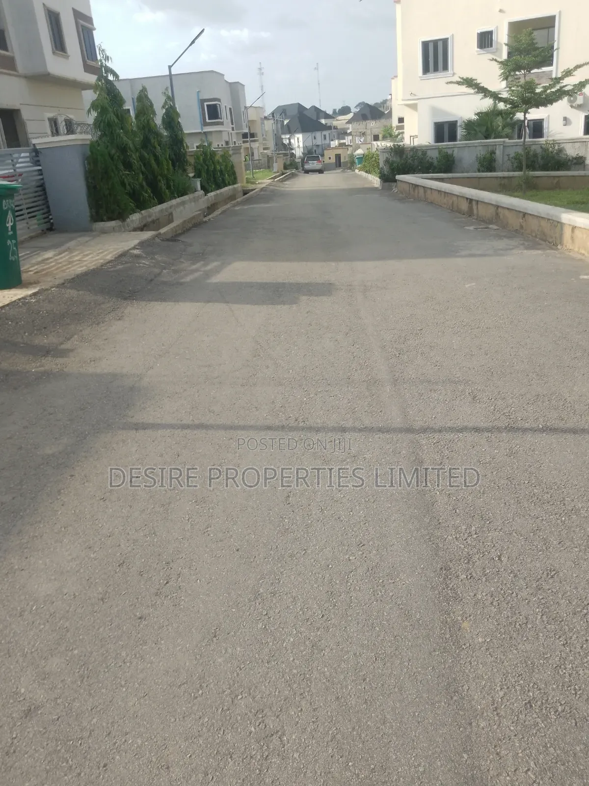2bdrm Block of Flats in River Park Estate, Sabon Lugbe for sale