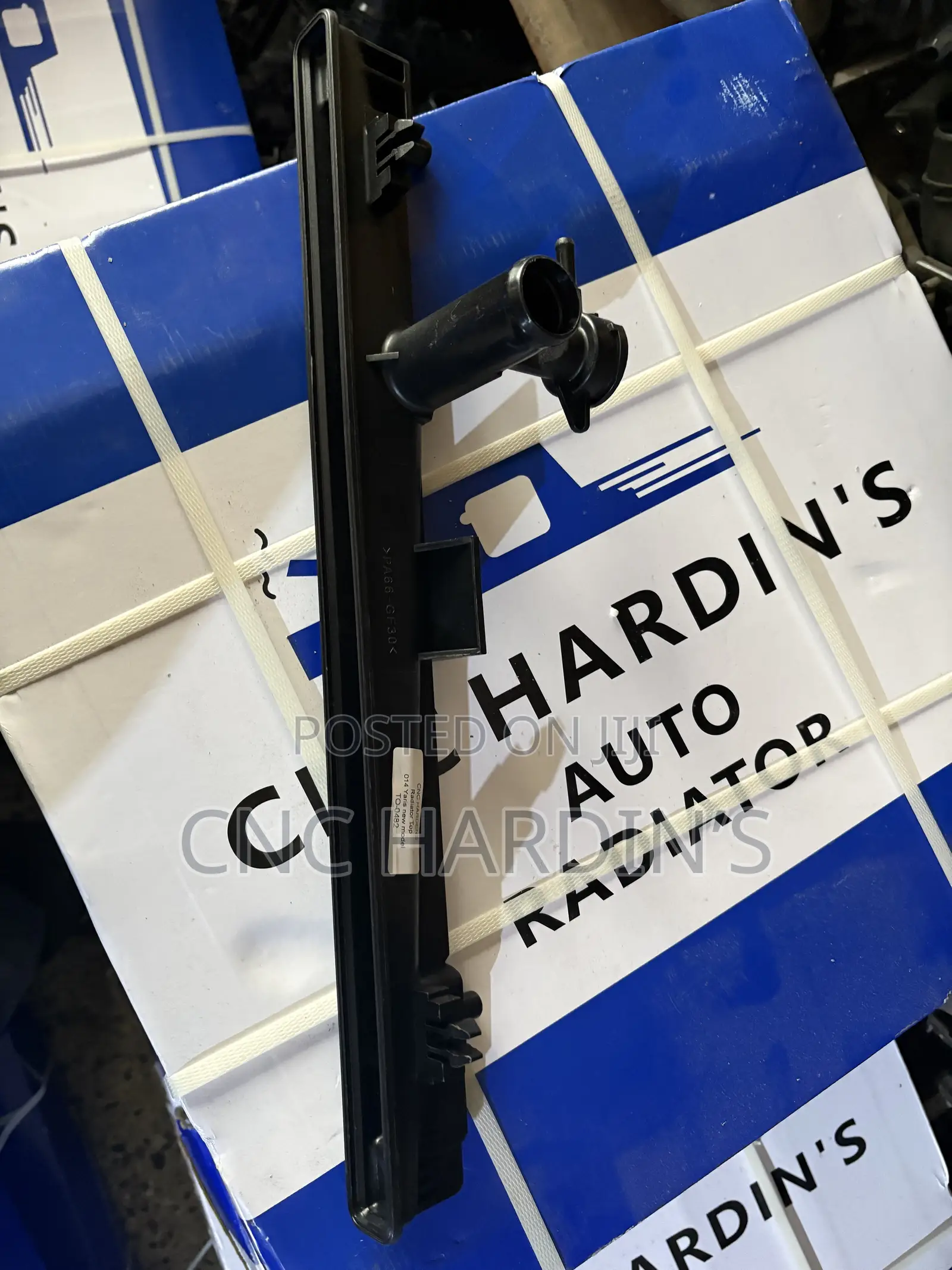 Brand New Radiator Plastic Top Tank for Toyota Yaris 2014 New Model