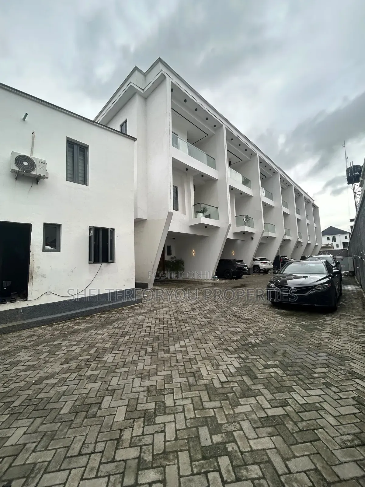 3bdrm Duplex in Ikate for rent