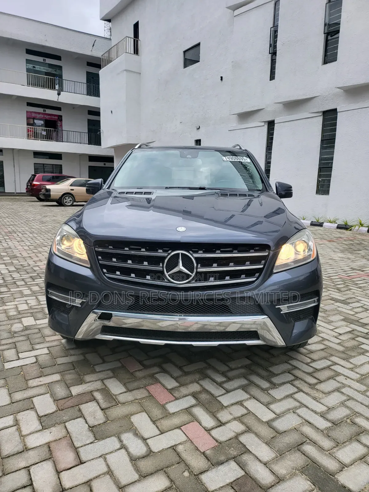 Mercedes-Benz M Class ML 550 4Matic 2013 Gray