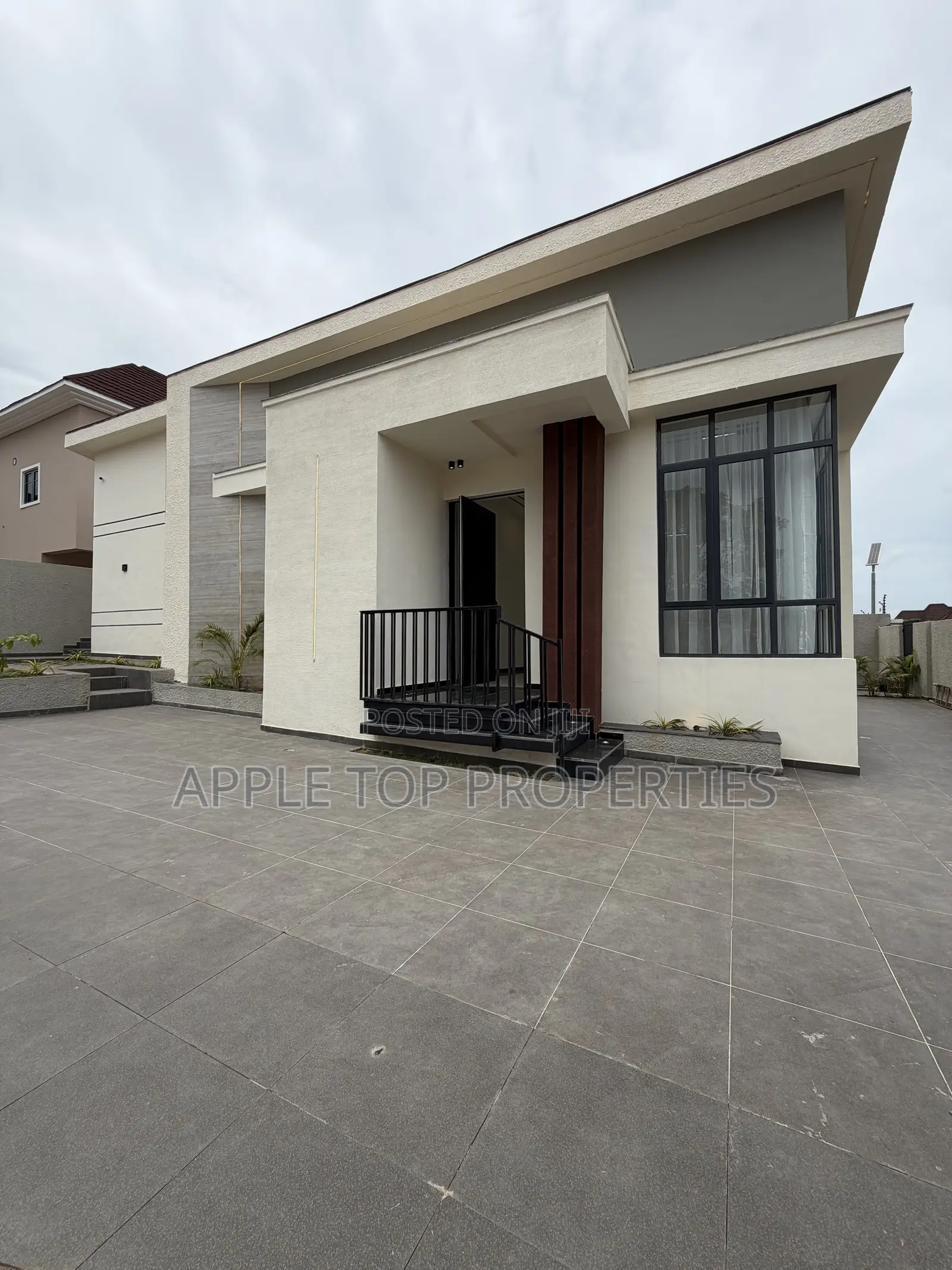 4bdrm Bungalow in Centenary City, Enugu for sale